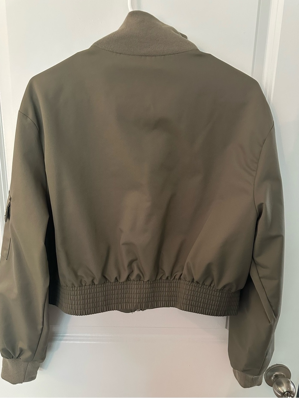 Women's Olive Cropped Utility Jacket - Picture 3 of 4